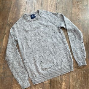 American Eagle Crew Neck Grey Sweater
